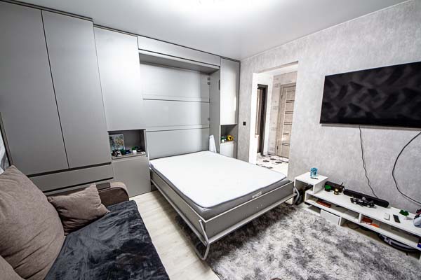 Двухспальная  шкаф кровать для матраца 140*200 см __ 170 000 руб